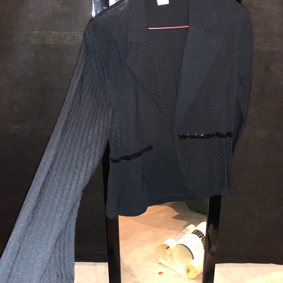 Vanity Black Pleated Suit Jacket - Picture 2 of 5